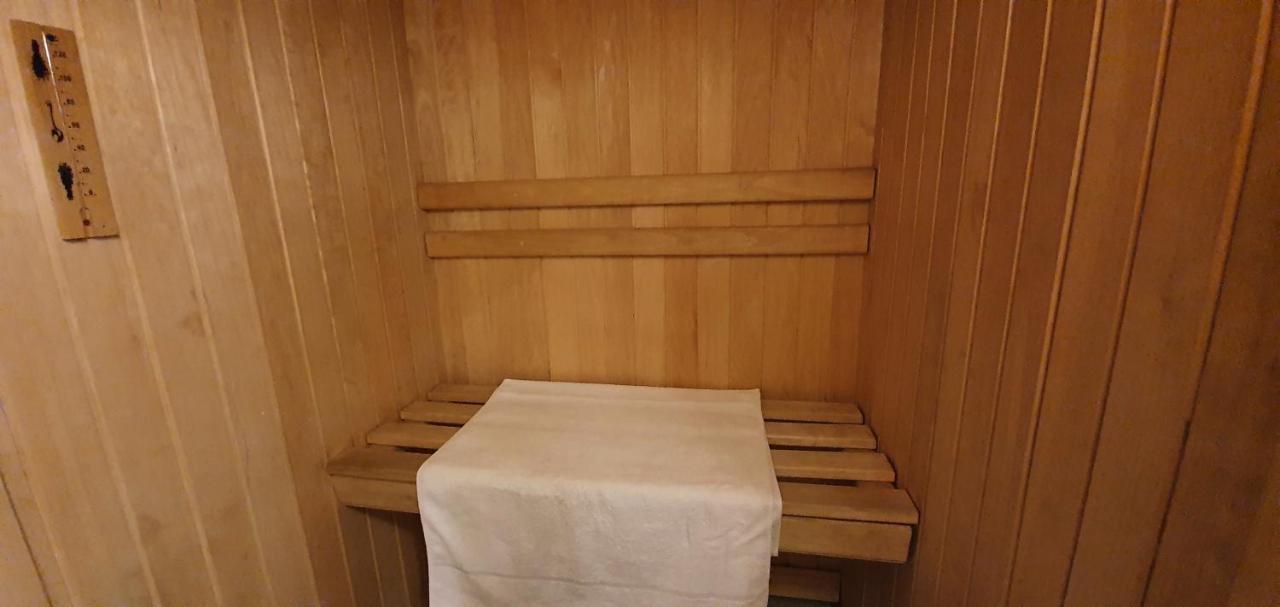 Aparthotel 4 ,, Cosy House Billiard " - Sauna & Parking Kaunas Kültér fotó