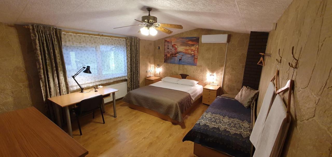 Aparthotel 4 ,, Cosy House Billiard " - Sauna & Parking Kaunas Kültér fotó
