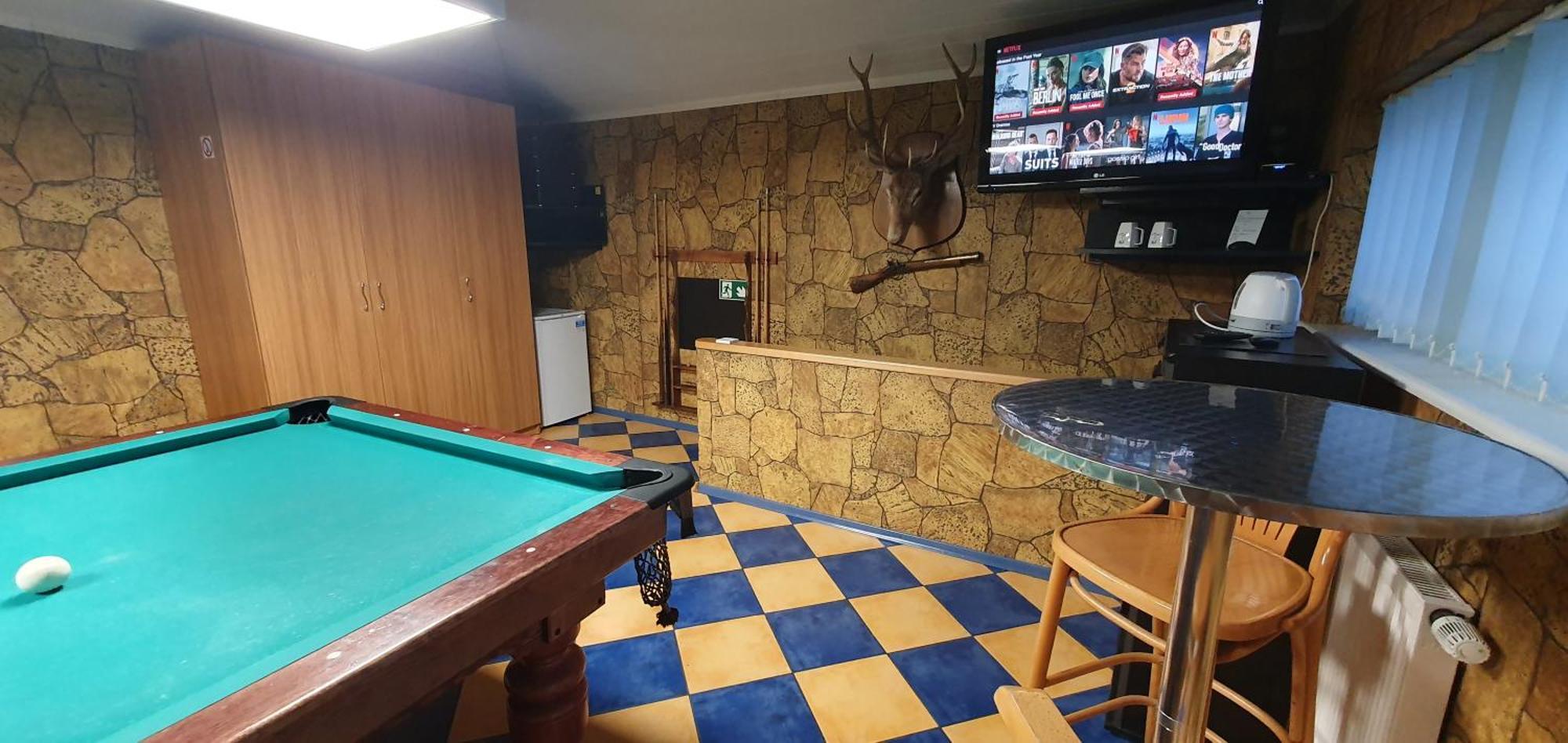 Aparthotel 4 ,, Cosy House Billiard " - Sauna & Parking Kaunas Kültér fotó